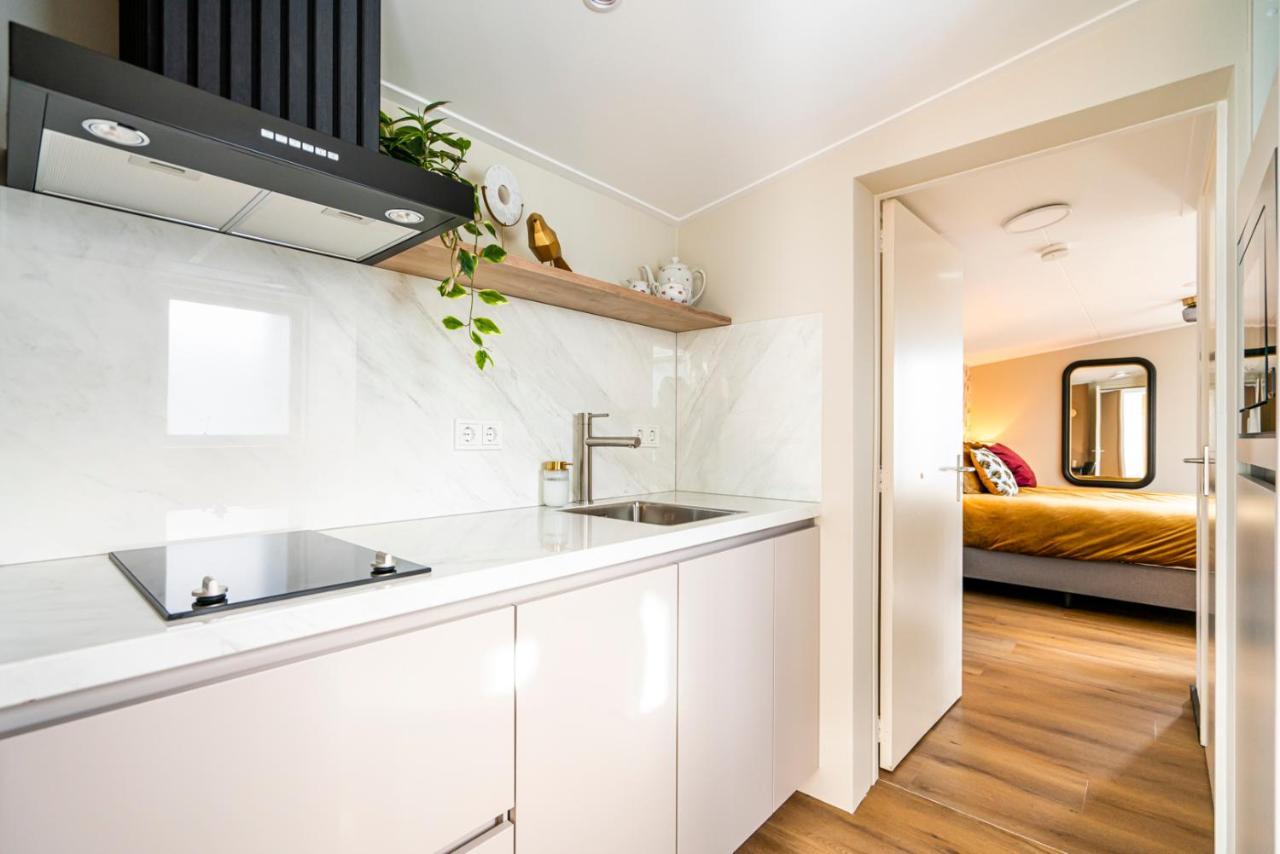 Charley'S Wellness Suite Westkapelle Exterior foto