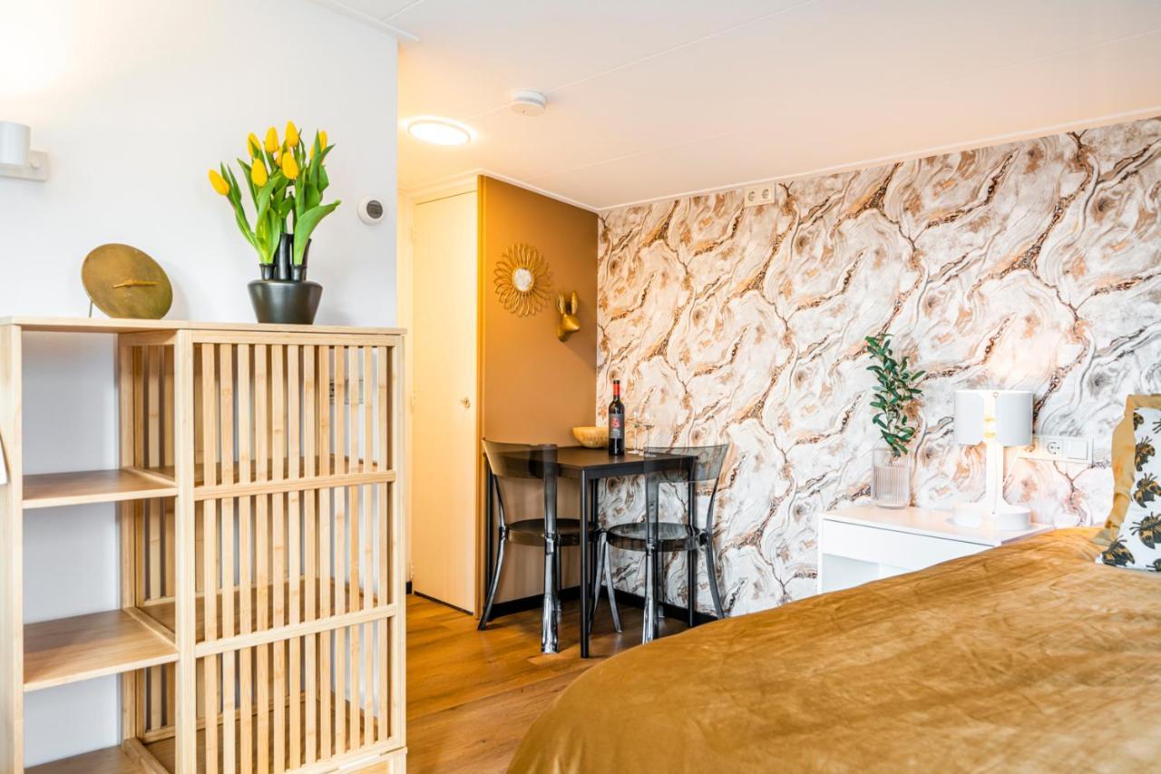 Charley'S Wellness Suite Westkapelle Exterior foto