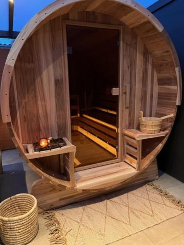Charley'S Wellness Suite Westkapelle Exterior foto